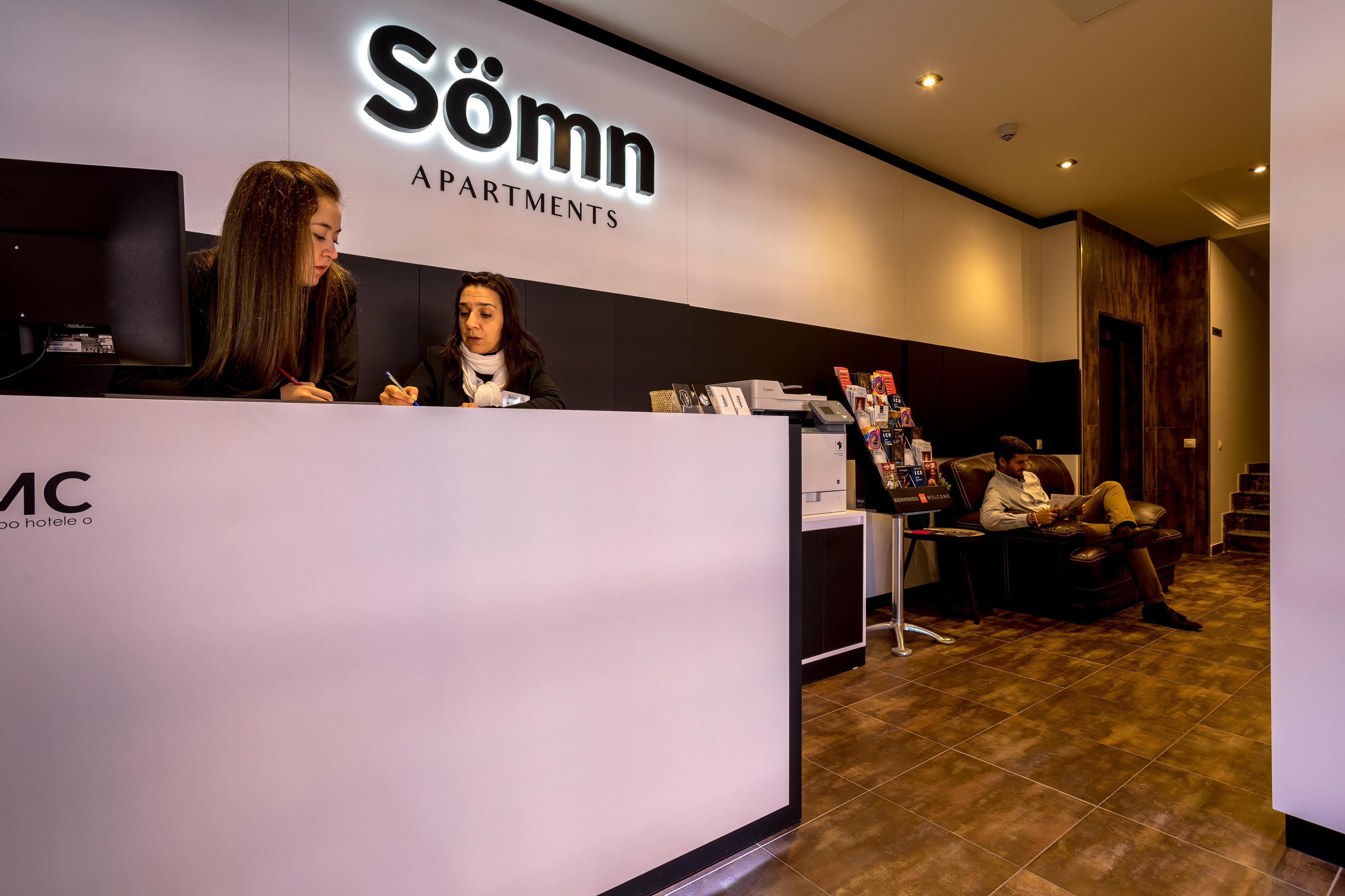 Soemn Apartments Alcala de Henares Bagian luar foto