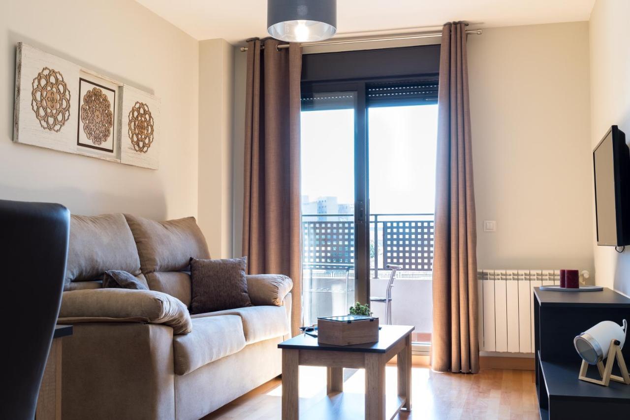 Soemn Apartments Alcala de Henares Bagian luar foto
